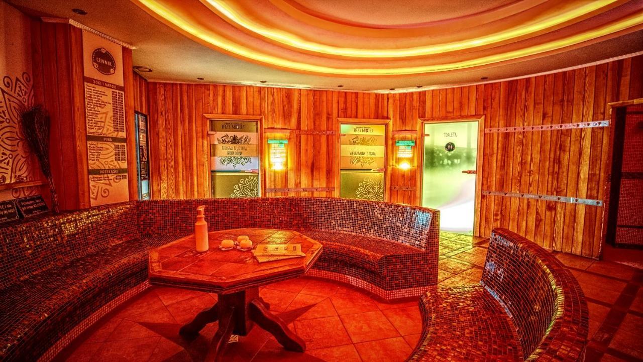 Hotel Senator Konferencje & Spa Starachowice Extérieur photo